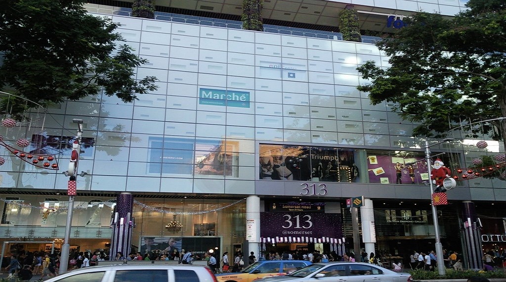 313@Somerset Mall Singapore - Fashion Shopping on Orchard Road