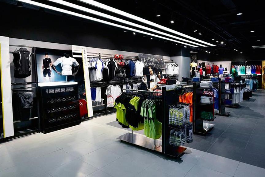 Adidas sporting goods stores USA - Malls.Com