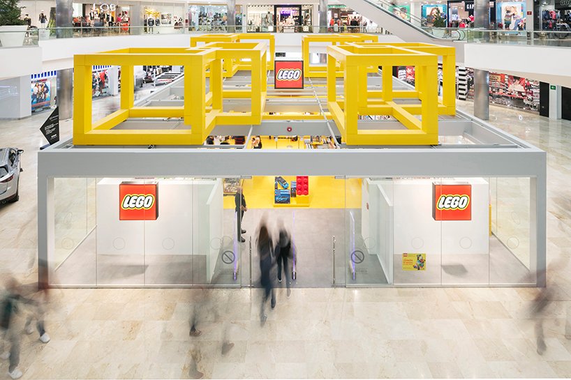 Galerias Guadalajara mall - Lego store