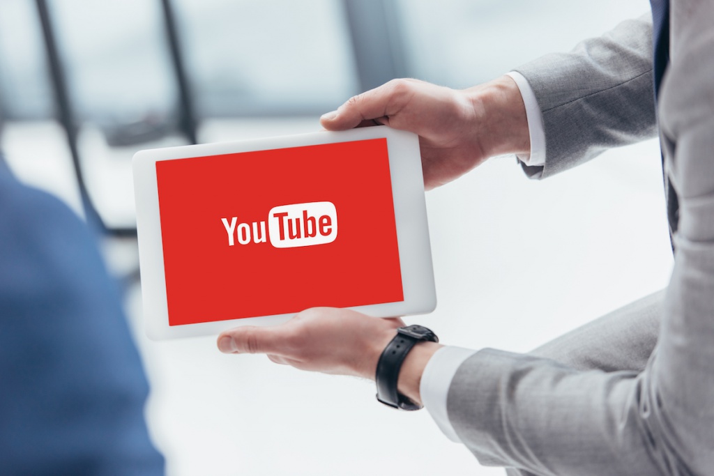 Google turns YouTube into a home shopping channel
