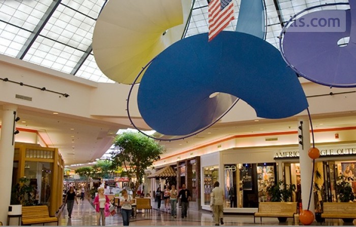 Berkshire Mall photo