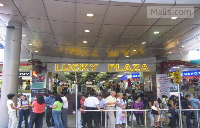 Lucky Plaza photo