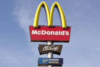 McDonald's Employees Will Work Temporarily at Aldi Supermarkets