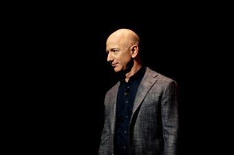 Jeff Bezos will fly into space on a Blue Origin ship