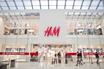 H&M reports a more than 20% drop in sales