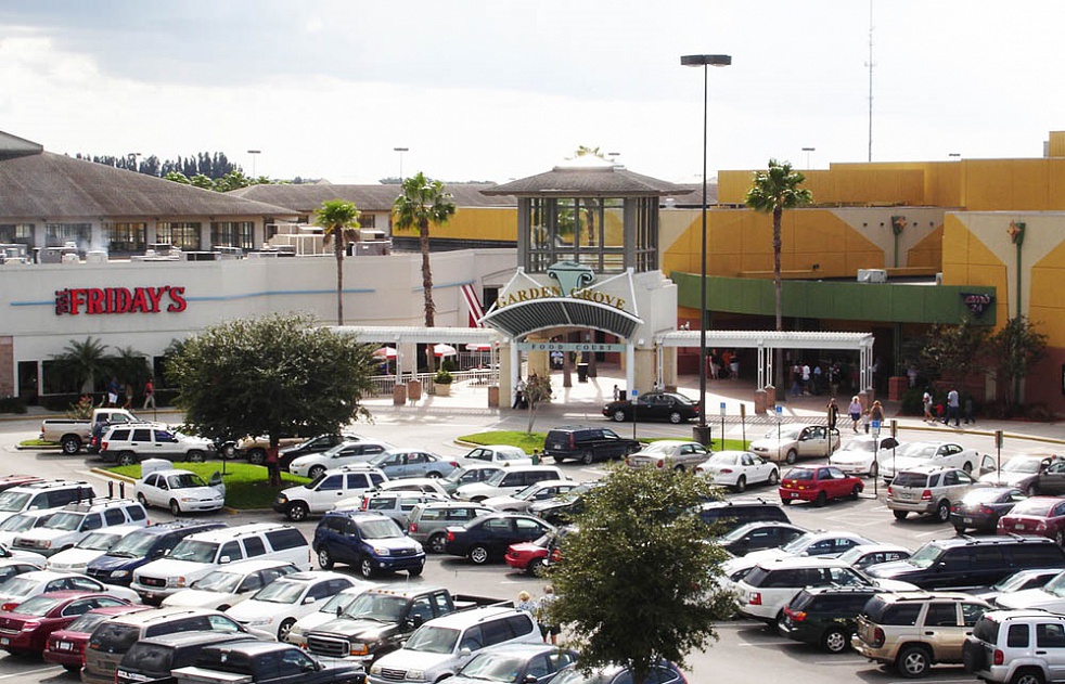 Globall Sports - Indian River Mall - Vero Beach