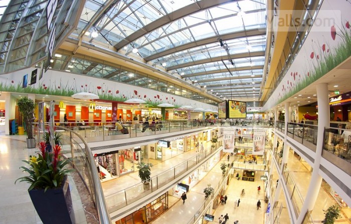 Palac Flora Shopping Mall photo