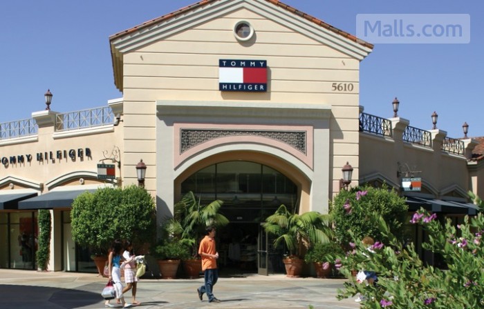 Carlsbad Premium Outlets photo №1
