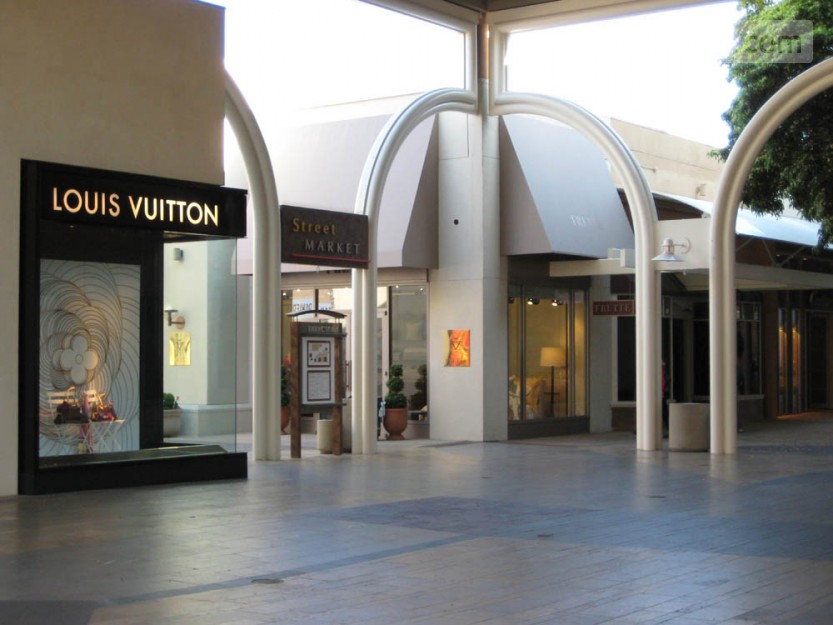 Stanford Shopping Center  Super regional mall in Palo Alto California  USA  MallsCom