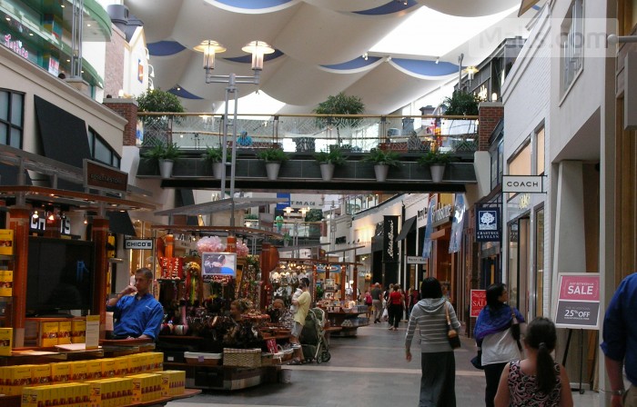 The Streets at Southpoint - Super regional mall in Durham, North Carolina,  USA 