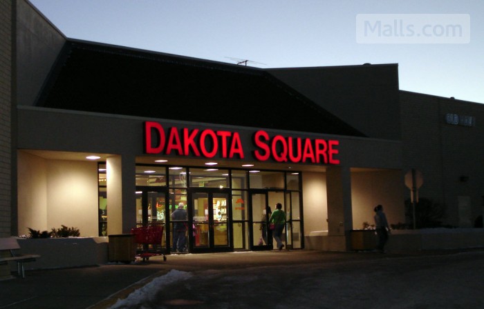 Dakota Square Mall photo