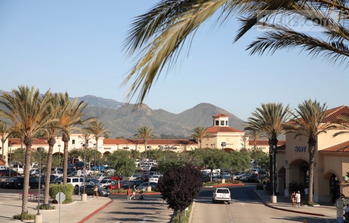 Premium Outlets Outlet center in Camarillo, California, USA - Malls.Com