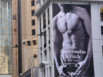 Abercrombie & Fitch Closes it's Flagship Stores
