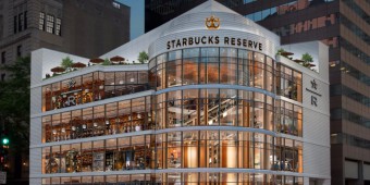  The World's Largest Starbucks Reserve Roastery will Open in Chicago