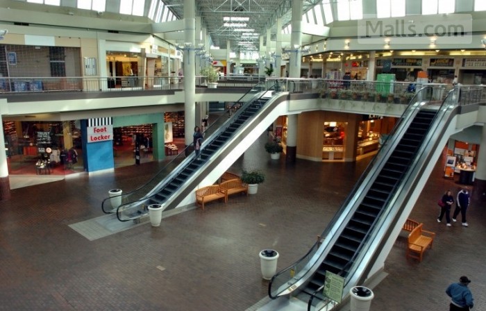 Burlington Center Mall photo №1